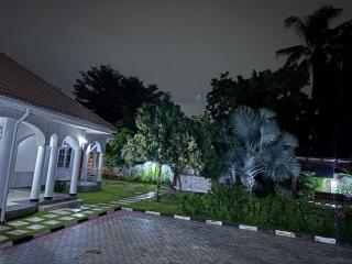 Law Gate - Dar es Salaam - 2