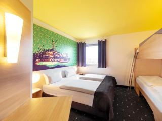 B&B Hotel Oberhausen am Centro - Oberhausen - 3