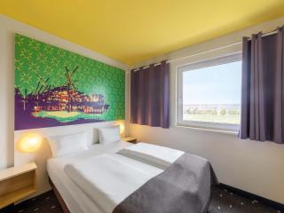 B&B Hotel Oberhausen am Centro - Oberhausen - 6