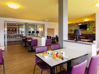 B&B Hotel Oberhausen am Centro - Oberhausen - 7