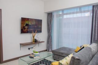 Skynest Residence Luxurious 2br with Gym&Pool - 7