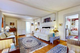 Water Street Retreat - 4