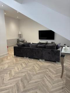 Modern Top Floor Aparment Near Beach Luxury - 6