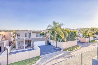 Urban Nest Retreat - Roodepoort - 7