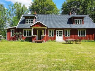 Secluded Greenery Retreat-By Traum - Röke - 0