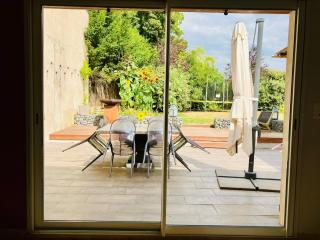 La Gannatoise Family home with garden - 5