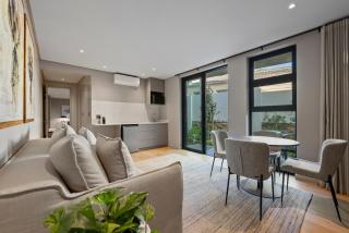 Vive Suite by Bliss Collection - 2