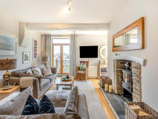 Toffee Apple - Hemborough Post - 7