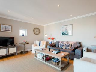16 Marinus - Cowes - 5
