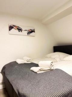 Historisches Haus am Fuße der Festung Ehrenbreitstein am schönen Rhein - 7