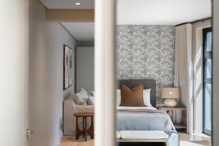 Vive Lodge by Bliss Collection - 1