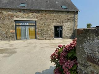 Gîte au pied du Mont Saint Michel - 2