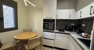 Olive City Suites - Larisa - 3