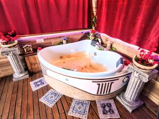 Domus Corneliæ - Romantico Attico Roman & Jacuzzi - Metro A Cornelia - 8