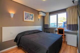 CORAL EXPRESS prox Beira Rio , Hospital Mae de Deus , Cardiologia e UFRGS - Porto Alegre - 6