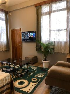 Beaumont Homestay 377 - 1