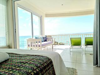 Penthouse on the beach, Jacuzzi with 3 bedrooms - 6