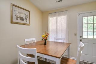 Easy ECU Access Modern Home with Patio! - Greenville - 2