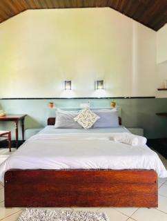 Sunny's Garden Hotel - 5