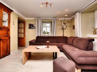 Holiday home in Ouren with infrared sauna - Burg-Reuland - 9