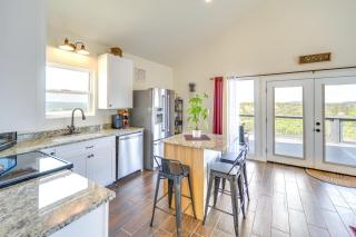 Center Point Countryside Cottage with Deck, Grill! - Center Point - 3