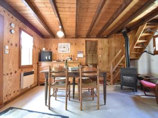 Quiet Chalet with Garden - Saint-Quirin - 9