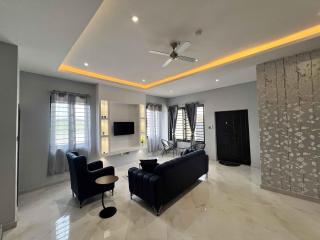 The Sharon Close Apartments - 7