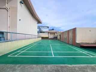 Modern Studio with 200mbps Internet in McKinley Hills - Manila - 4