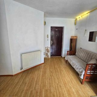 Apt primitor lângă clinici universități Parcare - 7