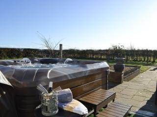 Red Hen Cottage - Broomhill - 0