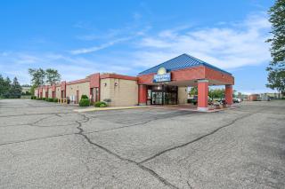 Days Inn & Suites by Wyndham Mt Pleasant - Mount Pleasant - 5