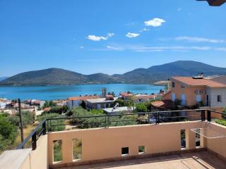Lovely house with amazing views - 0
