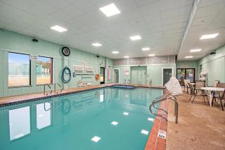 Days Inn & Suites by Wyndham Mt Pleasant - Mount Pleasant - 2