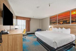 Days Inn & Suites by Wyndham Mt Pleasant - Mount Pleasant - 8