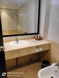 City Point Hotel - Manama - 7