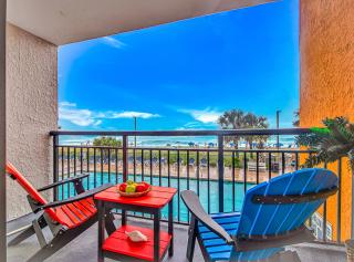Beautiful 2nd Floor Oceanfront Studio w King Bed! Landmark 229 - Myrtle Beach - 6