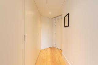 Chic 1-BR Flat in Award-Winning Building - 5