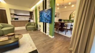 Luxurious 2 Bedroom Master Suite Guest Favorite in A bnb - 6