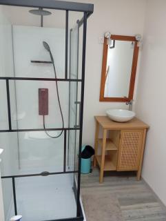 Calme, proche Bordeaux - jardin et chats - 4