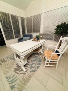 The Villages Florida! Golf Cart! Resort style amenities! - 1