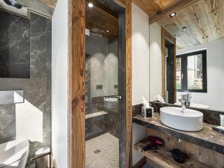 Appartement spacieux de 100m² pour 8 pers., 4 chambres, Val d'Isère - Cheminée, parking, animaux admis - FR-1-567-62 - 2