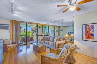 Walk to Beach I Ocean View I Two Baths I Pool - 2