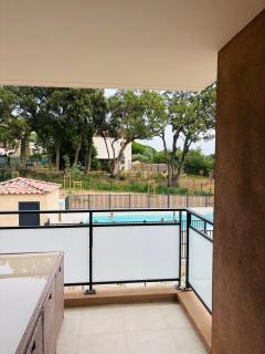 Les Pins Parasols T2 Piscine - 4