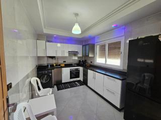 764 Appartement meublé à louer Family 2 chambre 2 salon - Martil - 2