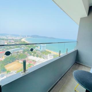 FLC Sunny Beach Quy Nhon Apt - 8