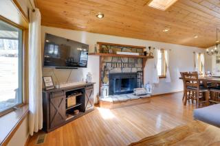Lovely Terra Alta Cabin Less Than 1 Mi to Alpine Lake - Terra Alta - 6