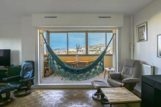 Charming T3 with balcony and view - 9