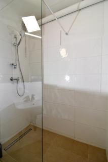 Balcony Apartment - Next to Opera - 8