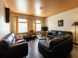 Mansion in Kruiskerke near Forest and Lake - 9