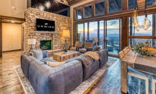 Greystone Lodge - Mountain Top Luxury Living - 7